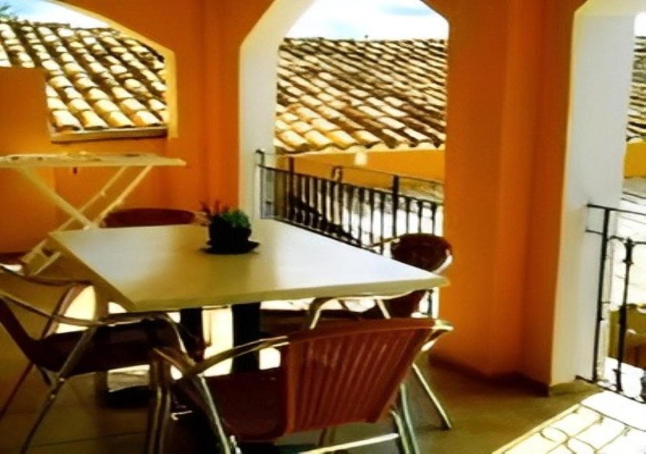 פאלאוקסטריצה Vassilis Apartments מראה חיצוני תמונה